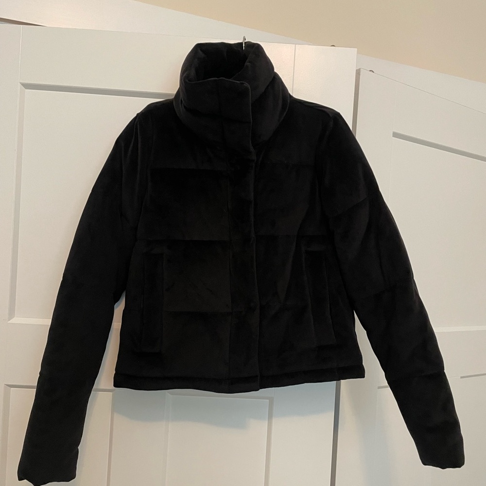 A&F Black Velvet Mini Puffer | sz XS